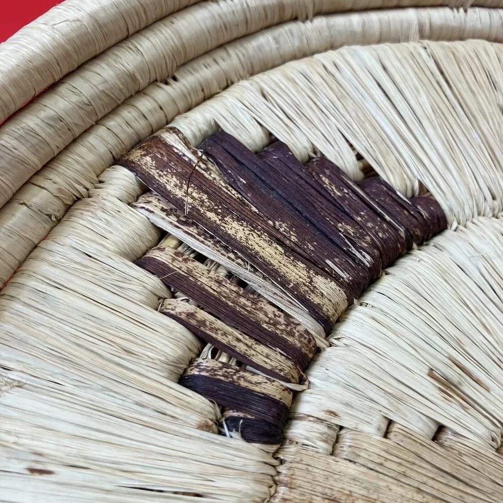 Vintage Banana Bark Basket Coiled Plate / 12